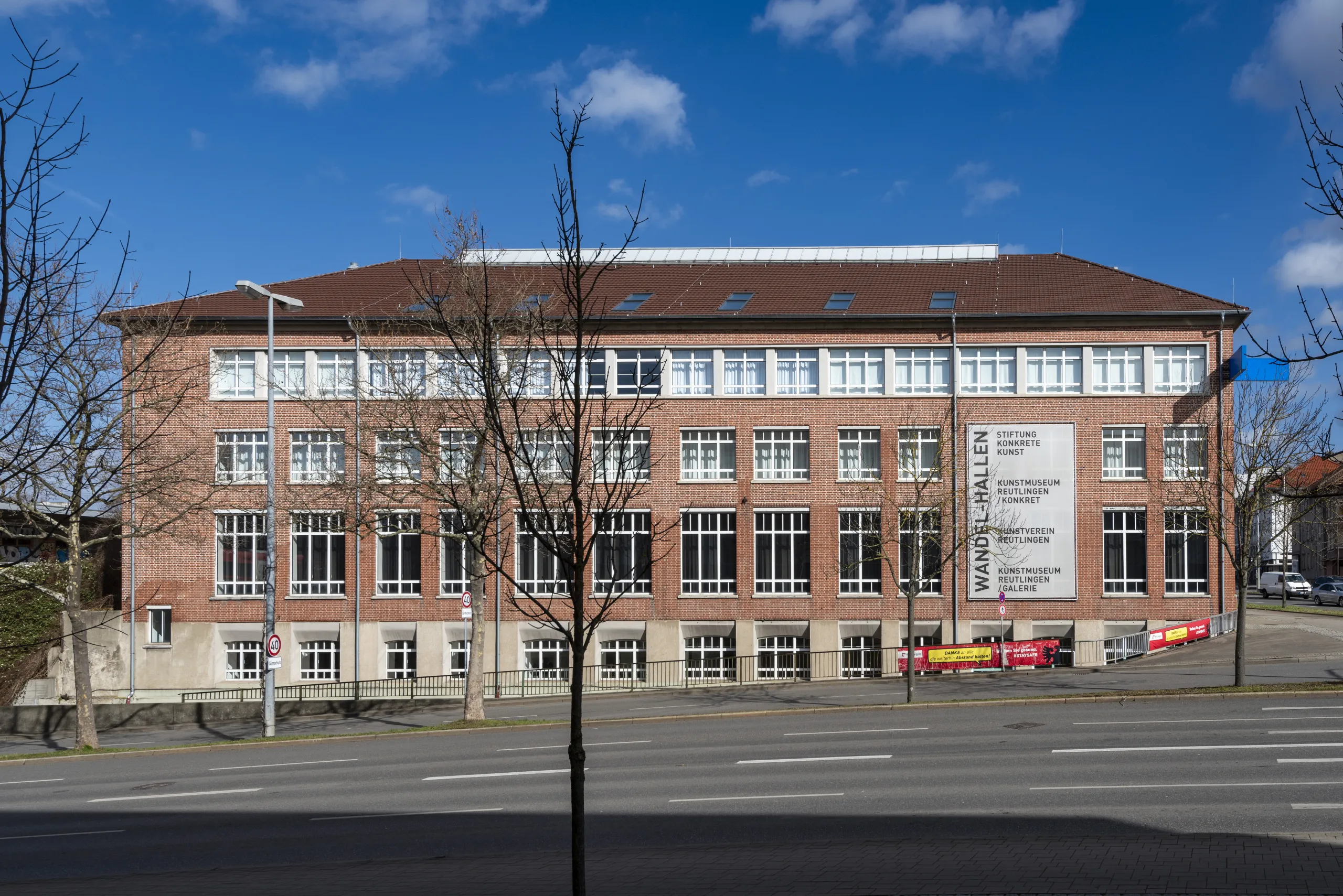 KUNST UND GUT 2026 findet im Untergeschoss der Wandel-Hallen Reutlingen statt, Eberhardstraße 14, 72764 Reutlingen